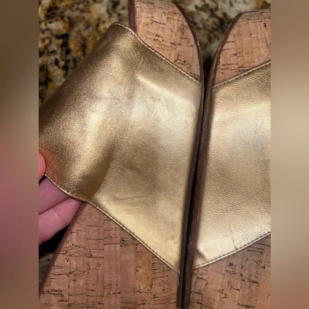 Diane Von Furstenberg DVF Metallic Gold Leather Slide Cork Wedge Sandals 9M - Picture 2 of 10